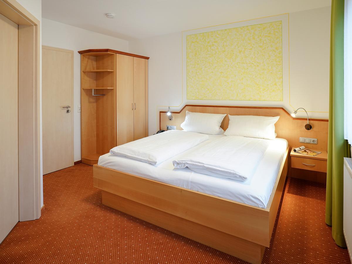 Hotel Gasthof Zum Biber Motten Екстер'єр фото