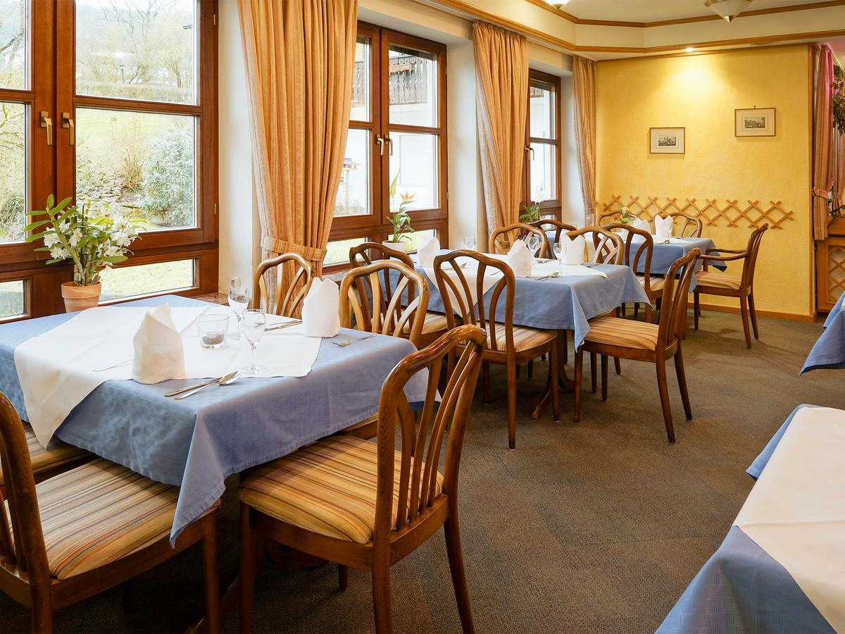 Hotel Gasthof Zum Biber Motten Екстер'єр фото