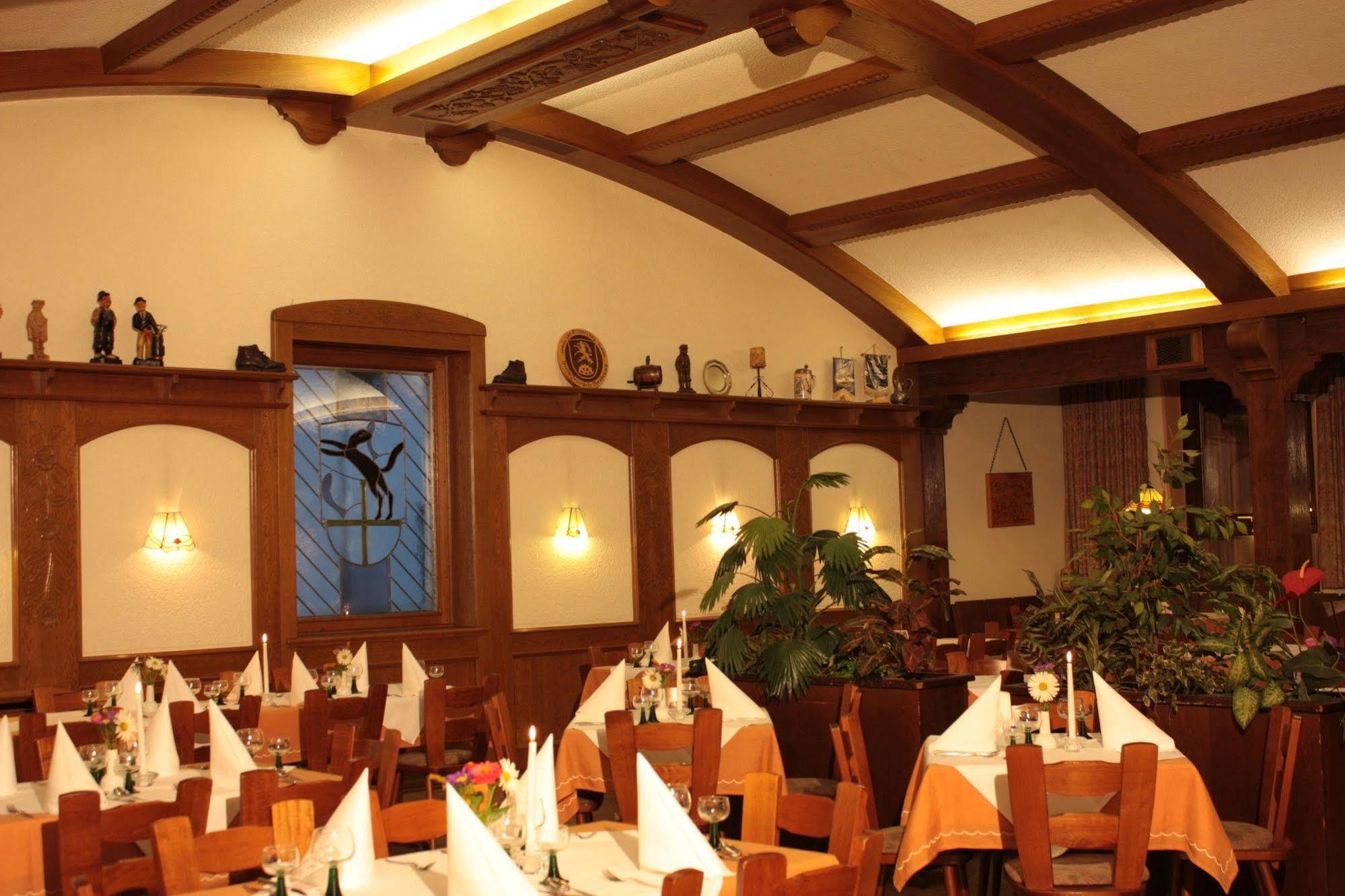 Hotel Gasthof Zum Biber Motten Екстер'єр фото