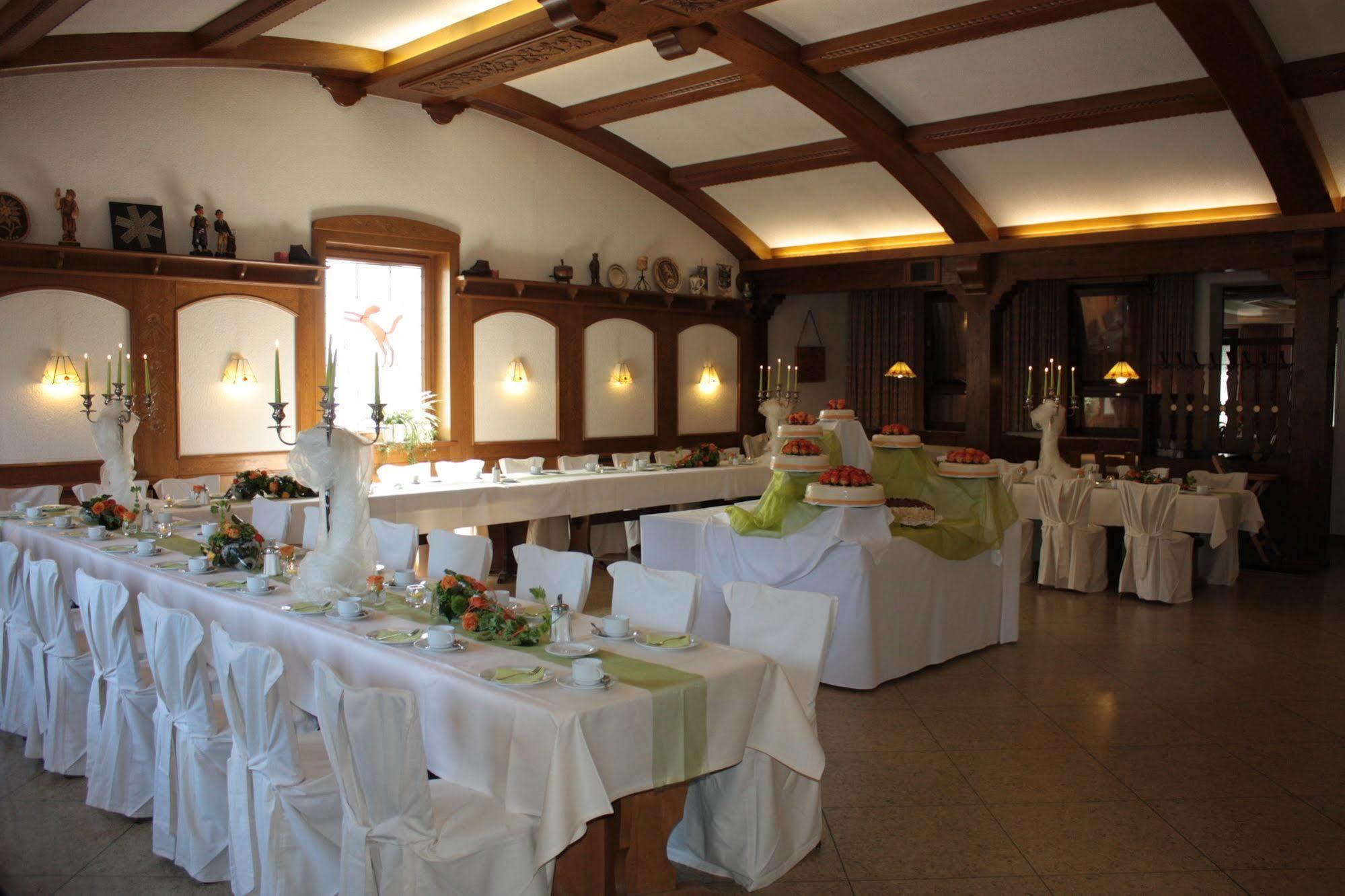 Hotel Gasthof Zum Biber Motten Екстер'єр фото