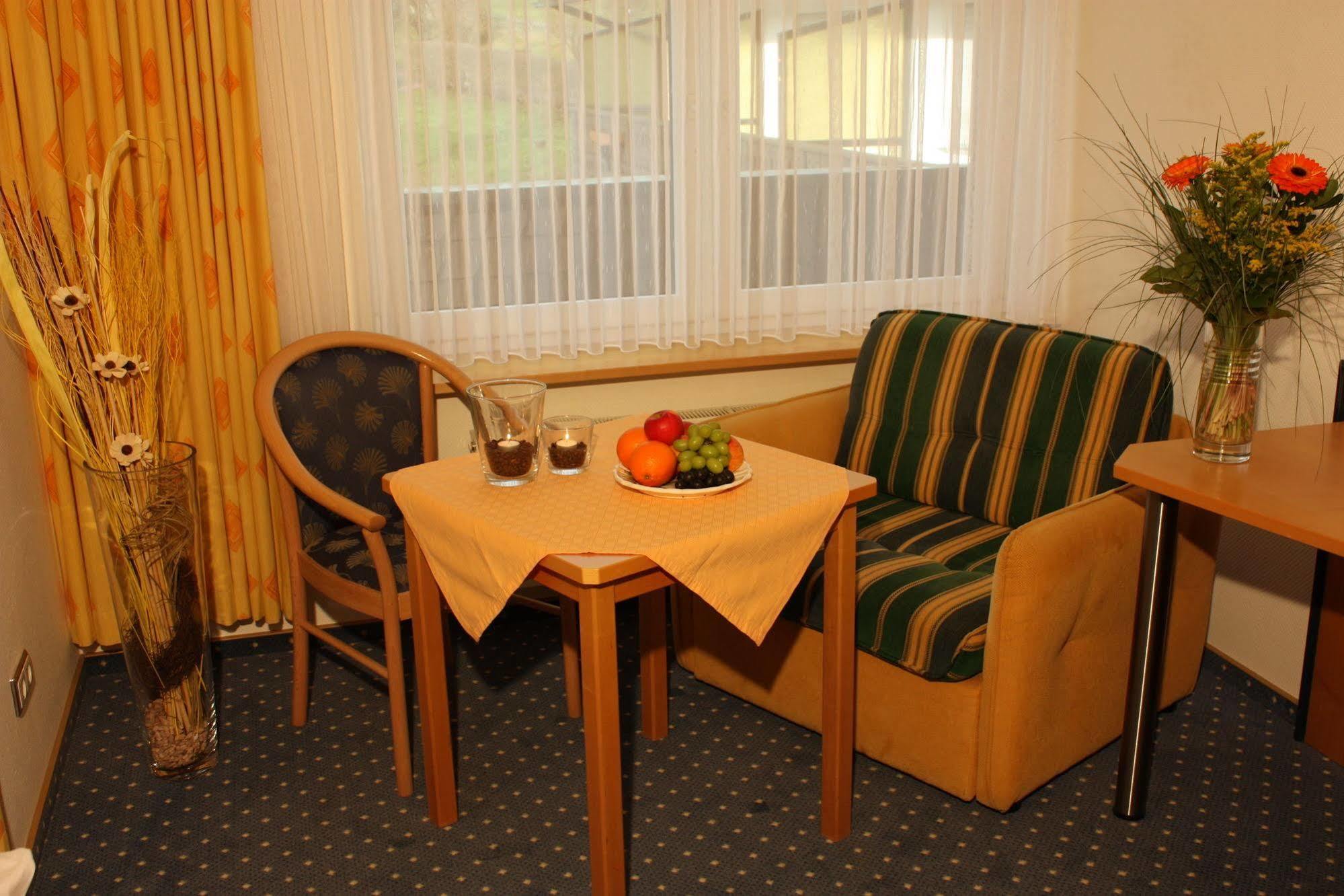 Hotel Gasthof Zum Biber Motten Екстер'єр фото
